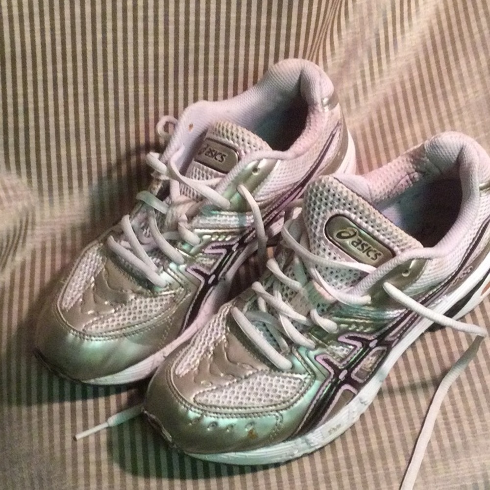 ASICS gel-treadmill sneakers
